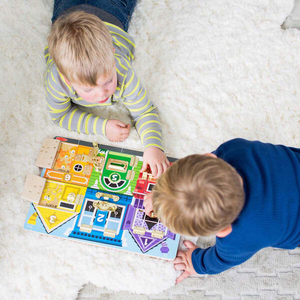 Melissa & Doug Schloss- und Verriegelungsspielbrett