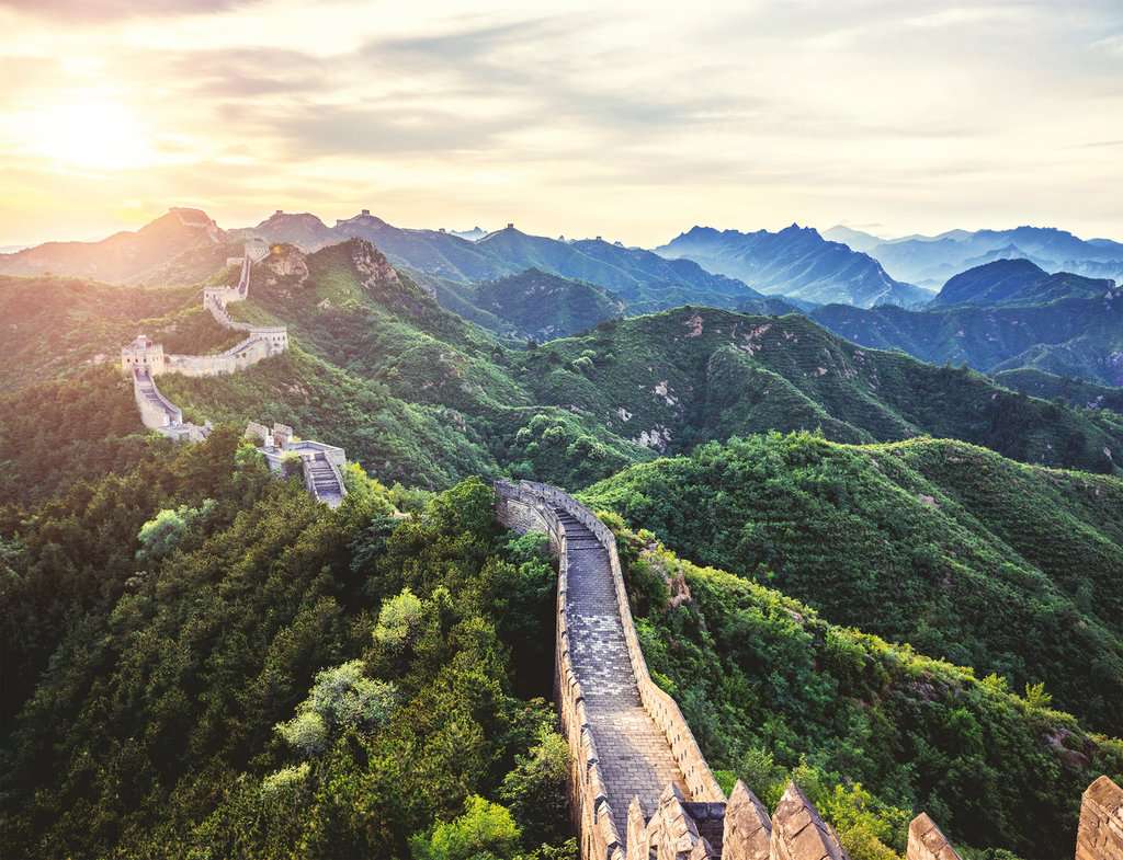 Ravensburger Puzzle 2000 Teile Chinesische Mauer im Sonnenlicht