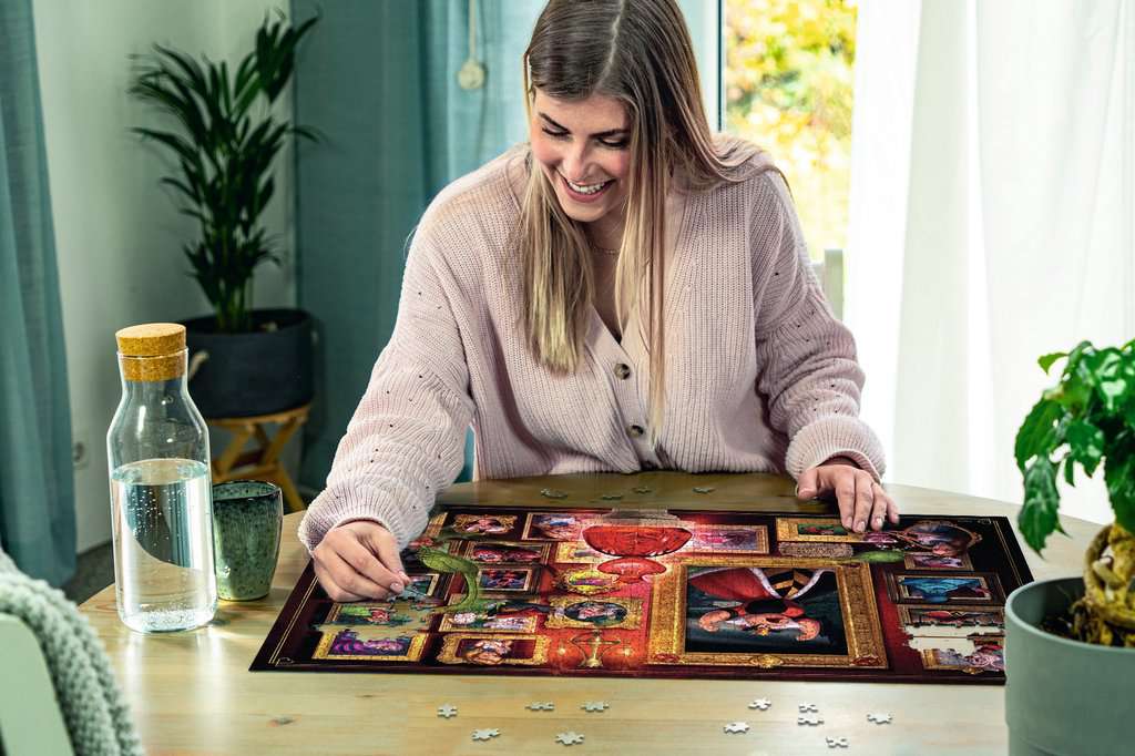 Ravensburger Puzzle 1000 Teile Villainous: Queen of Hearts