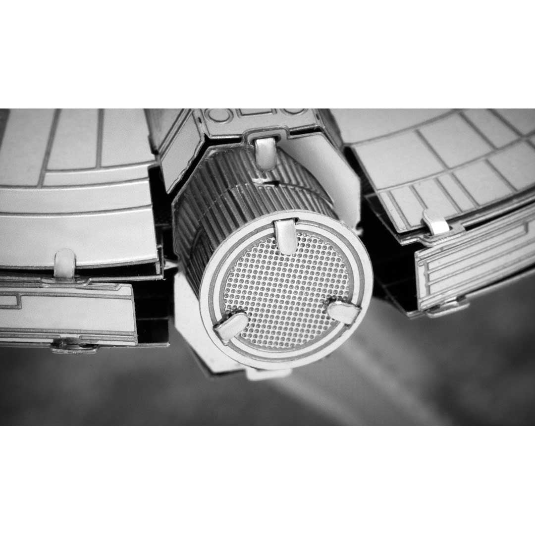 Metal Earth: STAR WARS Millennium Falcon