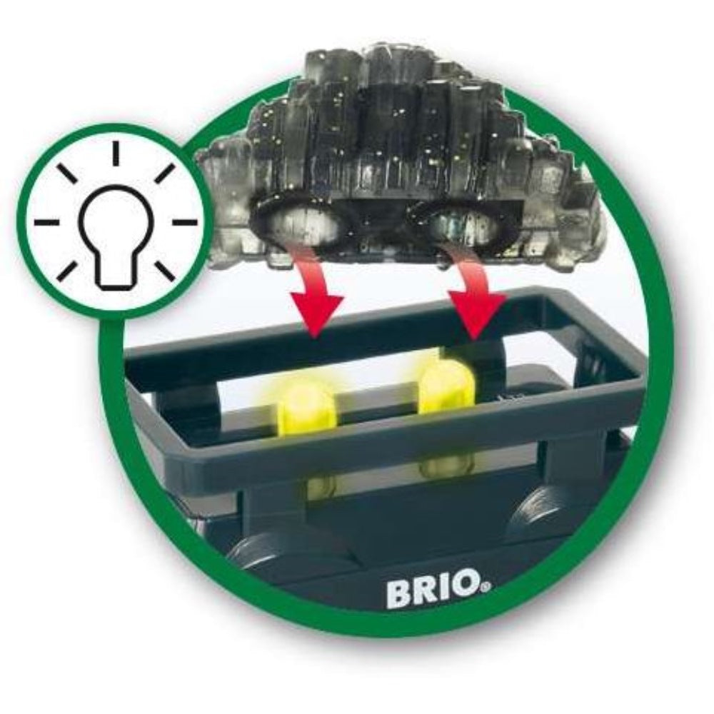 Brio Goldwaggon mit Licht 33896