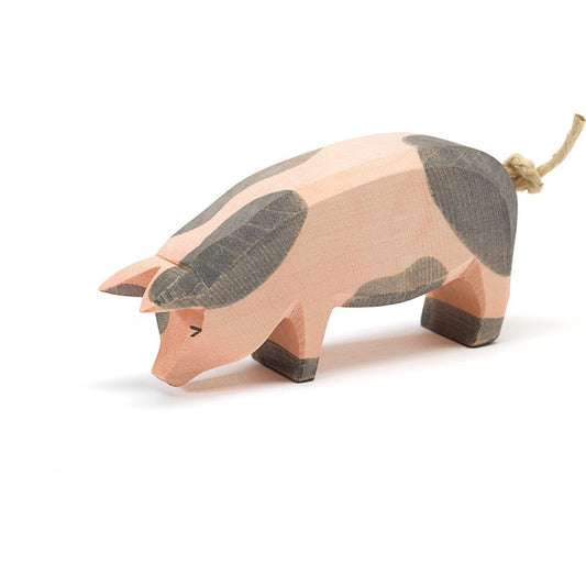 Ostheimer 10952 Schwein gefleckt Kopf tief
