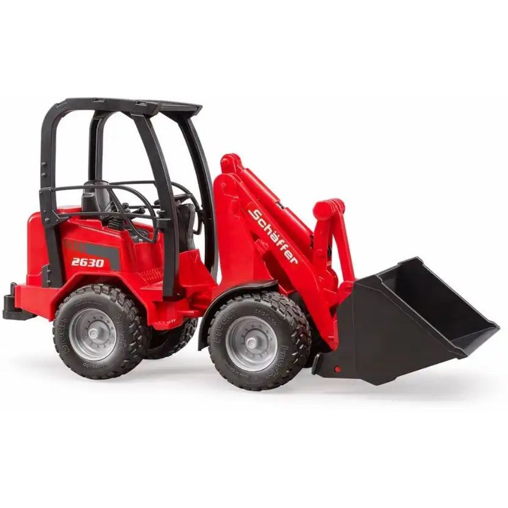 bruder Hoflader Schäffer 2630 rot 1:16