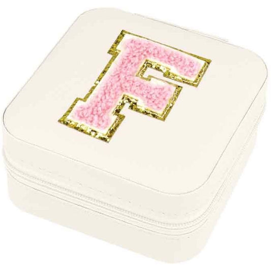 Schmuckbox Buchstabe F beige